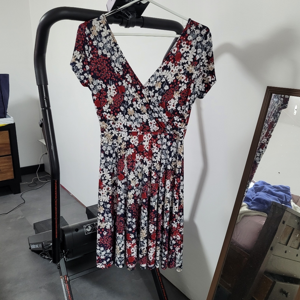 Kaileigh Red and White Midi Dress Elegant Design